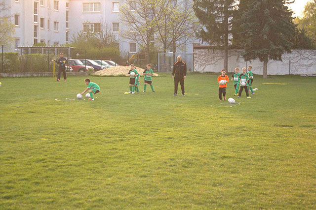 Spielszene mit NILCARGO gesponserten Trikots